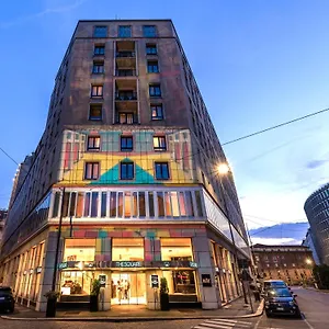 4* Szálloda The Square Duomo - Preferred &